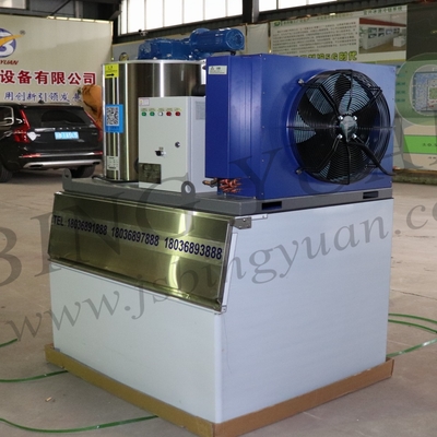 উচ্চ কার্যক্ষমতা 3.94kw~90kw বাণিজ্যিক আইস ফ্লেক মেশিন 1টন