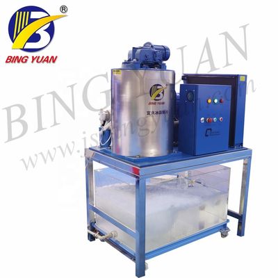 স্বয়ংক্রিয় 1.5T 5KW আর 22 এ ফ্লেক আইস মেকিং মেশিন